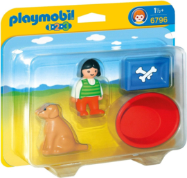 1.2.3. Playmobil 6796 - Meisje met haar hond
