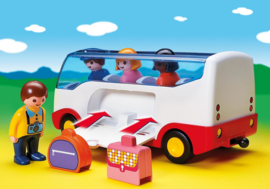 1.2.3. Playmobil 6773 - Autobus