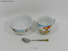 Playmobil Geschenkset 2018 - City Life Breakfast set met porseleinen muesli schaal & mok, en zilveren lepel