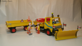 Playmobil 3454 - Sneeuwploeg  / Truck met aanhanger met doos, 2ehands (A)