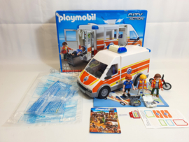 Playmobil 5541 - Ambulance met licht en geluid, 2ehands