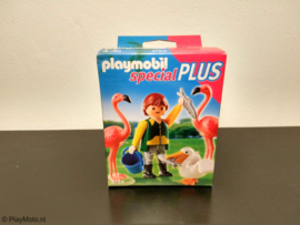 Playmobil 4758 - Special Plus Dierenverzorger met exotische vogels