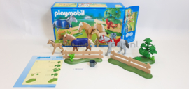 Playmobil 4188 - Paardenfamilie, 2ehands set met doos