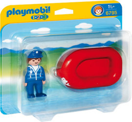 1.2.3. Playmobil 6795 - Zeeman met rubberboot