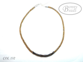 Collier COL 132