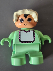 Lego Duplo Baby met licht groene kleren en wit kapje b-keuze