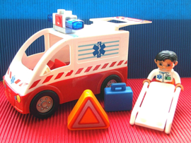 Lego Duplo ziekenhuis ambulance 4979