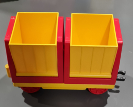 Duplo trein wagon geel/rood  met gele containers
