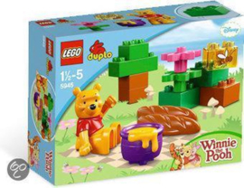 LEGO Duplo Winnie De Poeh's Picknick - 5945 met doos