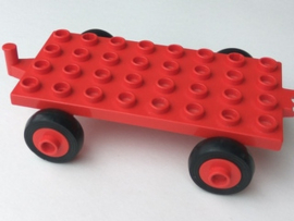 Duplo auto basis 4x8x1/3 rood met gesloten haak dupbaseold