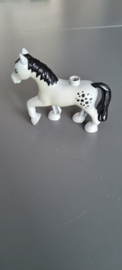 B-KEUZE Duplo paard licht grijs met zwarte stippen en manen ( verkleurd)