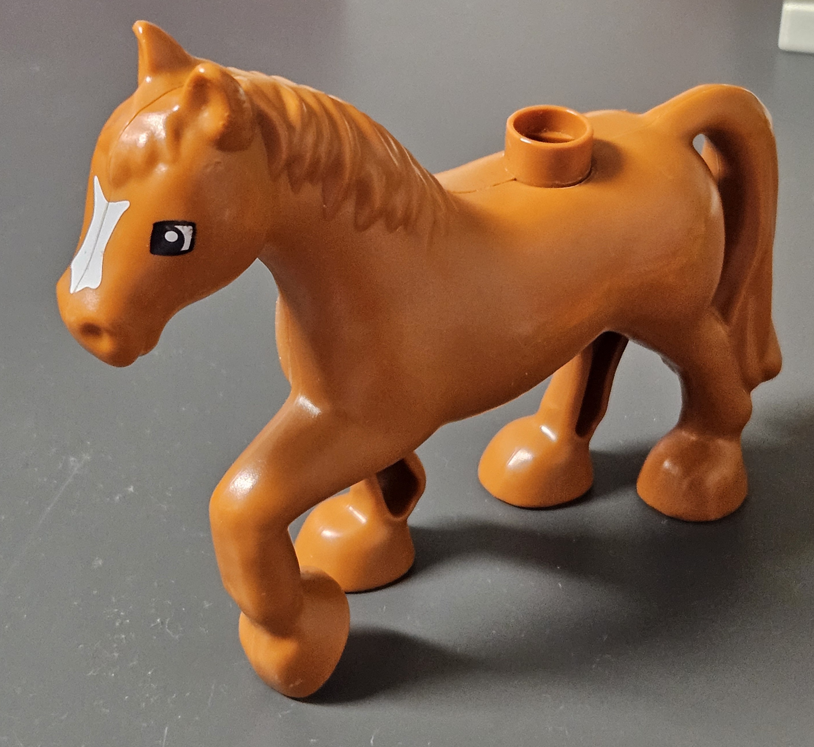 Lego Duplo paard  lichtbruin met witte vlek b-keuze