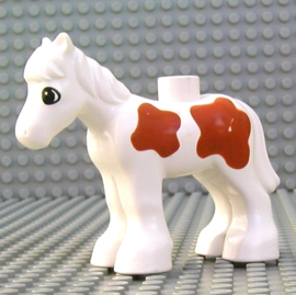 Lego Duplo paard  veulen wit met bruine stippen