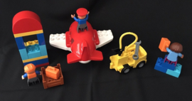 LEGO DUPLO Vliegveld - 10590 met doos b-keuze