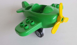 Lego Duplo groen vliegtuig met onderstel