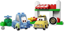 LEGO Duplo Cars 2 Luigi en Guido in Italië - 5818