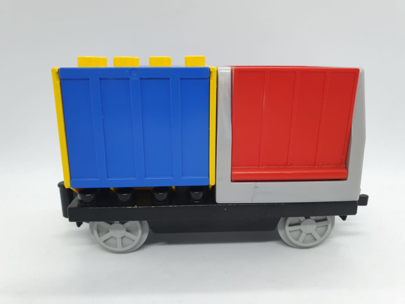 Duplo trein wagon rood blauwe contrainers
