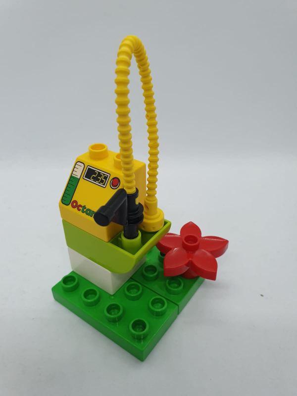 Lego Duplo trein 10508 tankstation