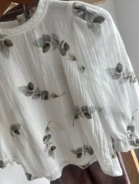 Blouse off-white eucalyptus
