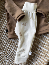 Babybroekje konijntjes