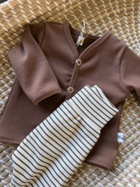 Babyshirtje ribtricot bruin
