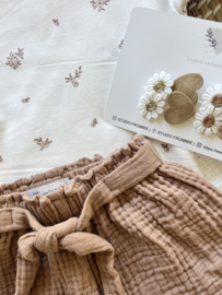 Shirtje kleine bloem