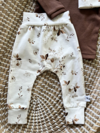 Babybroekje jasmijn