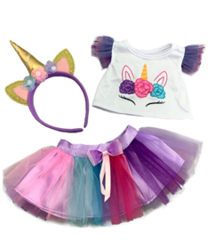 "Unicorn Fantasy" outfit