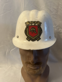 Helm van de Koninklijke Marine Brandweer