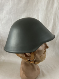 DDR Vopo helm met helmovertrek