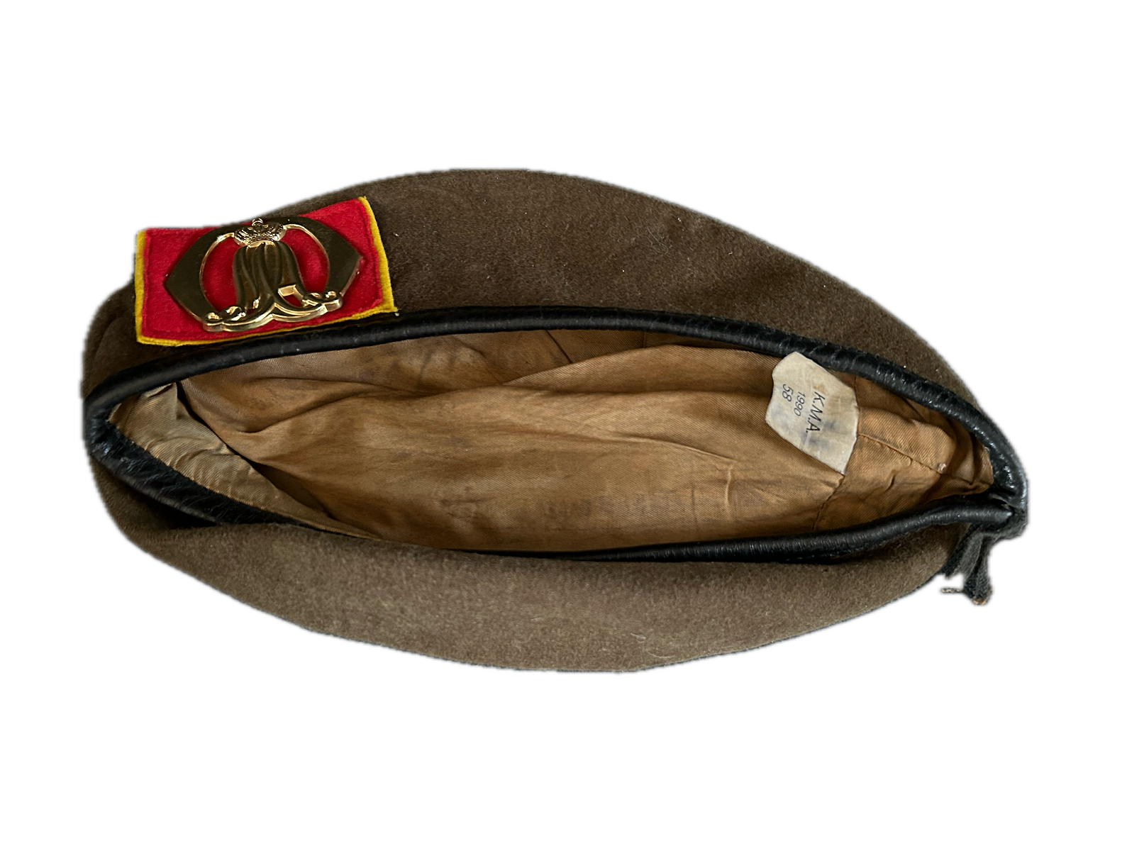 KMA  baret  maat 58