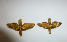 Collar insignia Tropical