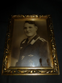 Ingelijste Luftwaffe onder officier Flieger