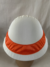 DDR Vopo helm met helmovertrek