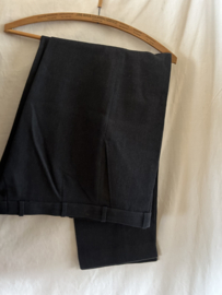 Luchtmacht tenue met  KNIL Voortrekkers embleem en pantalon