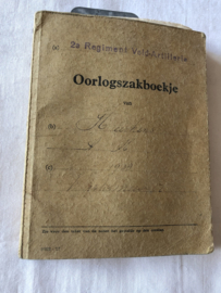 Oorlogszakboekje 2e Regiment Veld-  Artillerie  +naamplaatje 1938