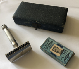 Gillette scheerkrabber in opbergdoosje 30er jaren