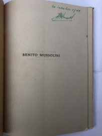 De Amsterdamse Keurkamer- Benito Mussolini