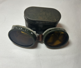 British dust goggle in metal can ww2