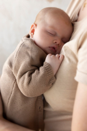 FEETJE BABY VESTJE GEBREID - HAPPY TOGETHER