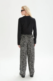 24 Pants Black