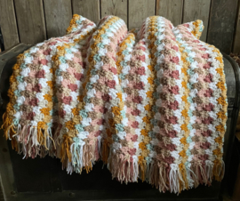 PLAID GRANNY SPIKE COLORS