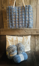 *HAAKPAKKET TAS BLUE PUFF BLOCK MC 02