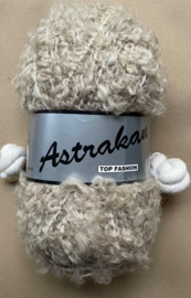 LAMMY YARNS - ASTRAKAN 017 - BEIGE.