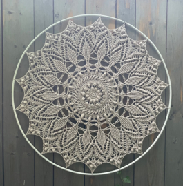 MANDALA-DROMENVANGER-GEHAAKT-100 CM - HANDMADE-KANT EN KLAAR!