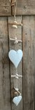 GARLAND HEART WOOD WIT 72CM LANG