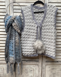 OKTOBER BOX 3: FLUFFY EDGE VEST(JE)