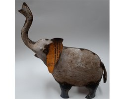 Metalen beeldje olifant gemaakt van hergebruikte olievaten by Varios 40cm hoog