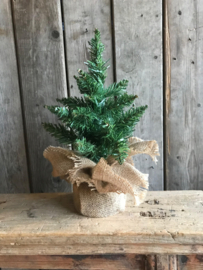 KERSTBOOM IN JUTE ZAK 32,5 CM.