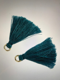 TASSELS MET METALEN RINGETJE.